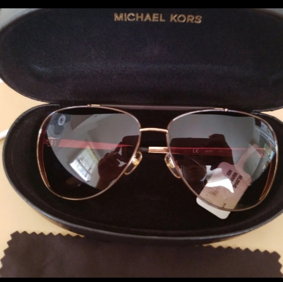 Michael Kors Accessories - 💗 authenthic mk sunglasses